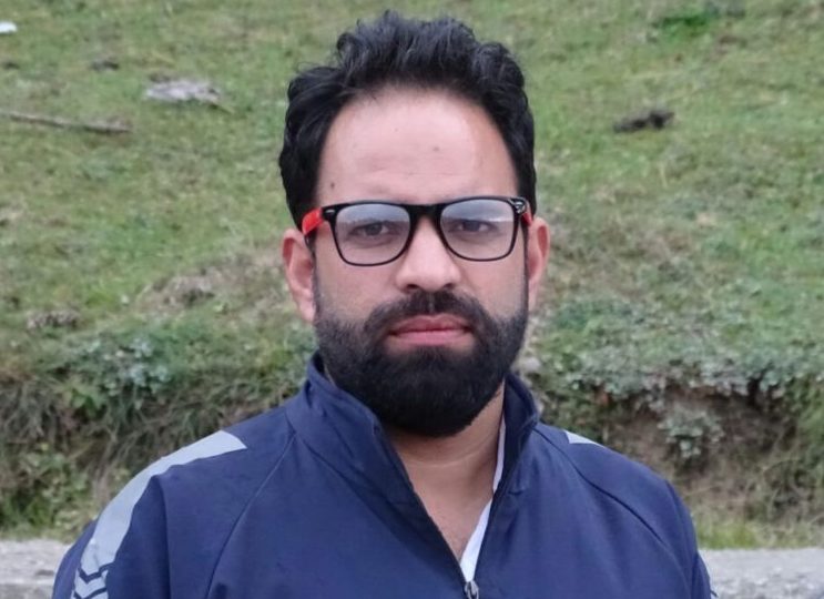 Rayees Ahmad, community correspondent of Kashmir Unheard.